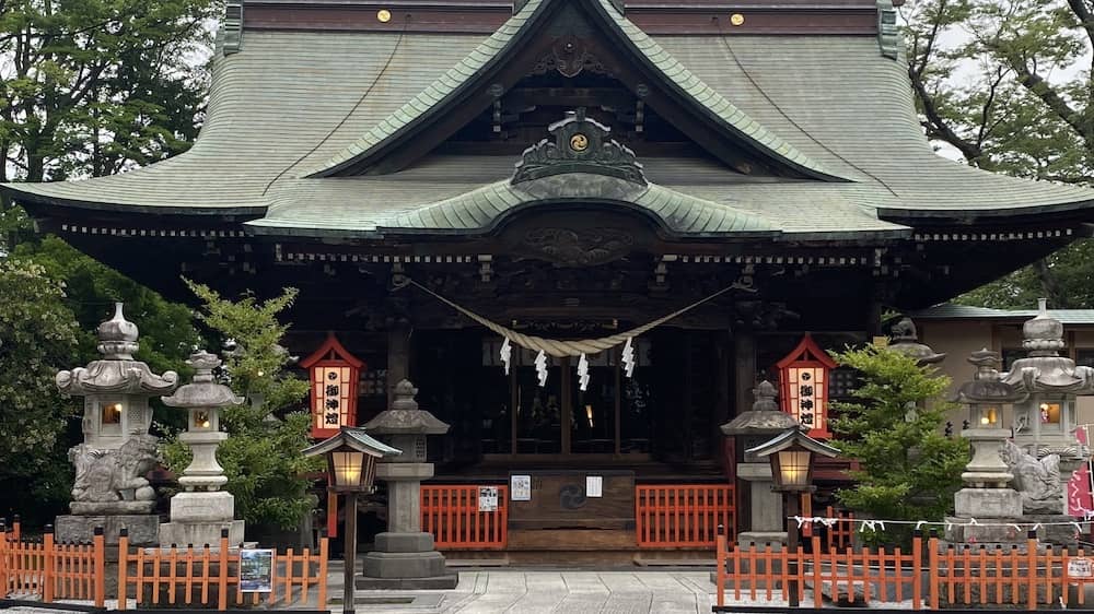 群馬県、上野総社神社の社殿。